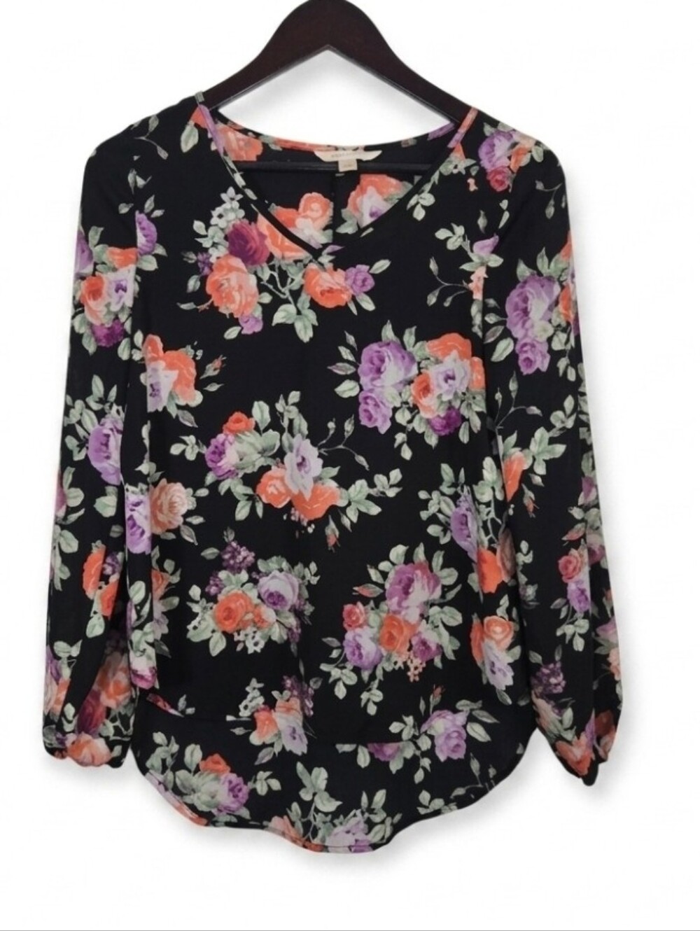Great condition back flowered blouse